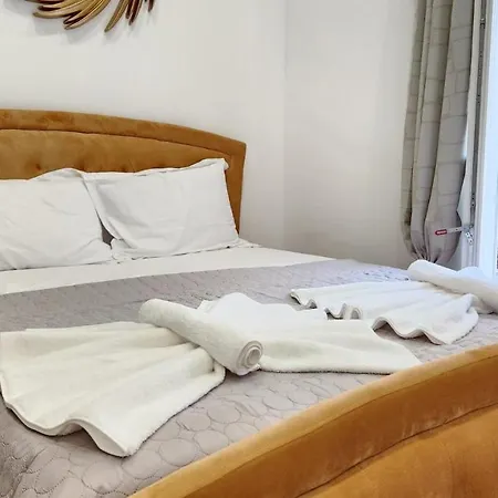 Apartment De Lenco 4 Athens